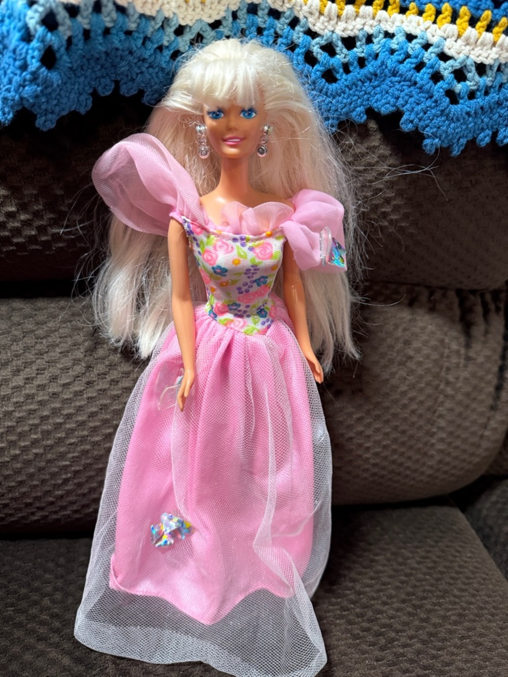 Vintage 1996 Barbie Doll Superstar Face Long Blonde Hair Straight Arms wt Dress